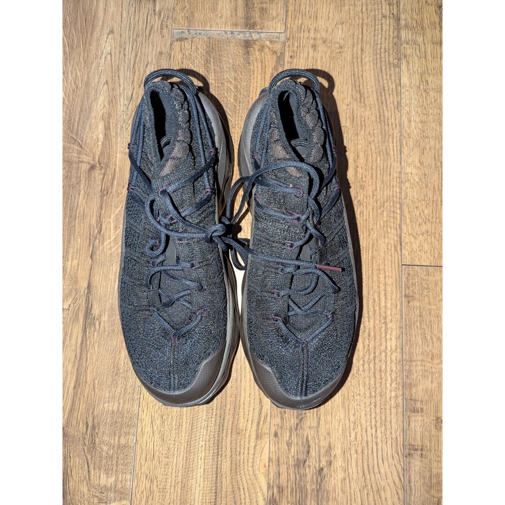 Nike Women's‎ Air Max Flyknit Venture US Size 8 FD2110-001